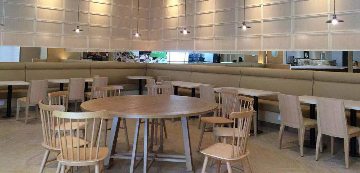 2500㎡用餐面积，只设1000个坐席,比美五星级餐厅的用餐空间比例