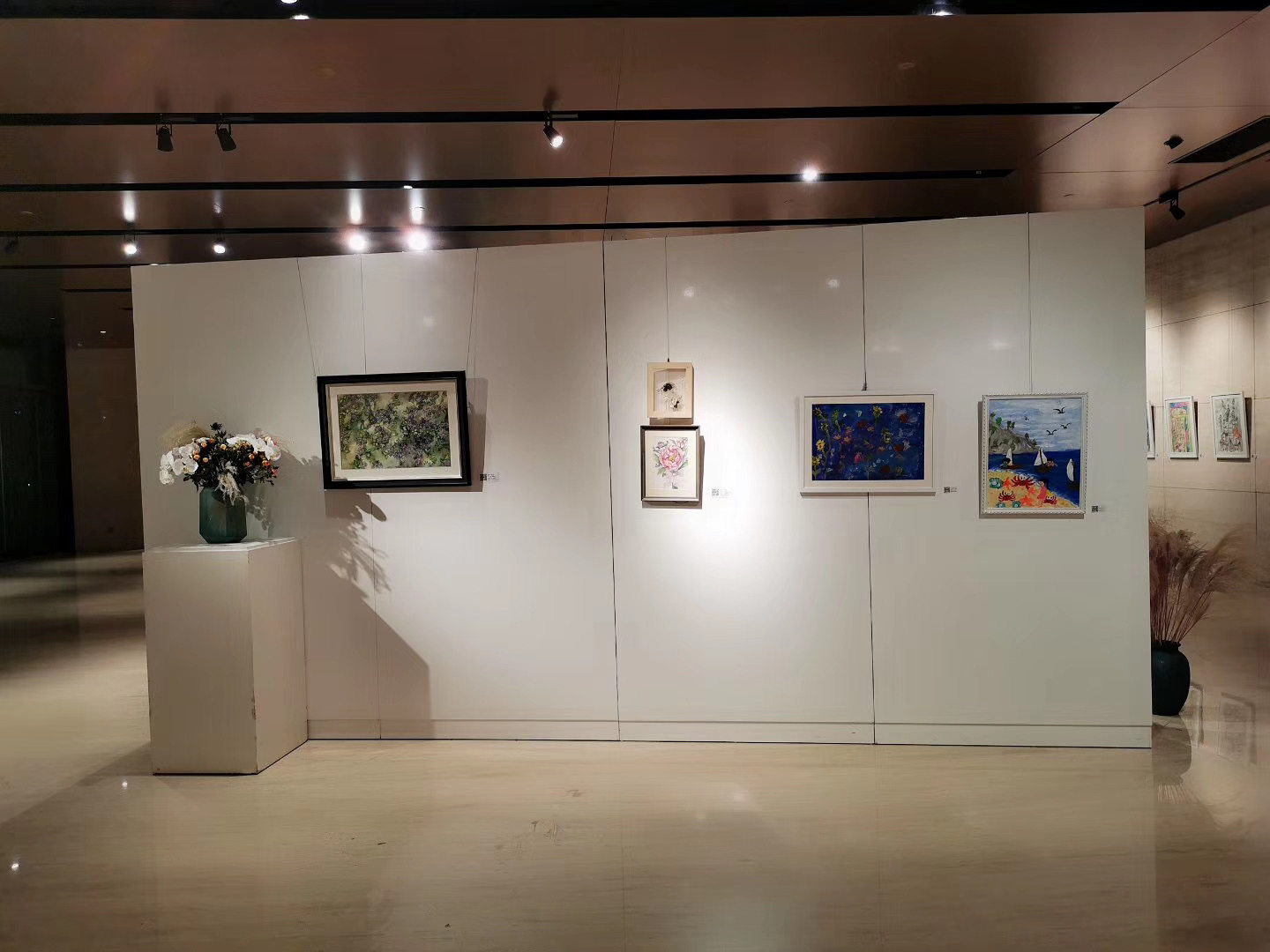 中俄美学艺术联展_现场布展 (2).jpg